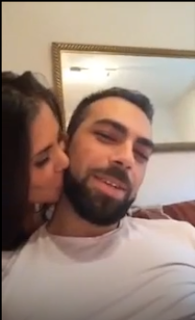 Fatih Önce Sevgilisini Canlı Yayındakilere Sergiliyor Sorna
